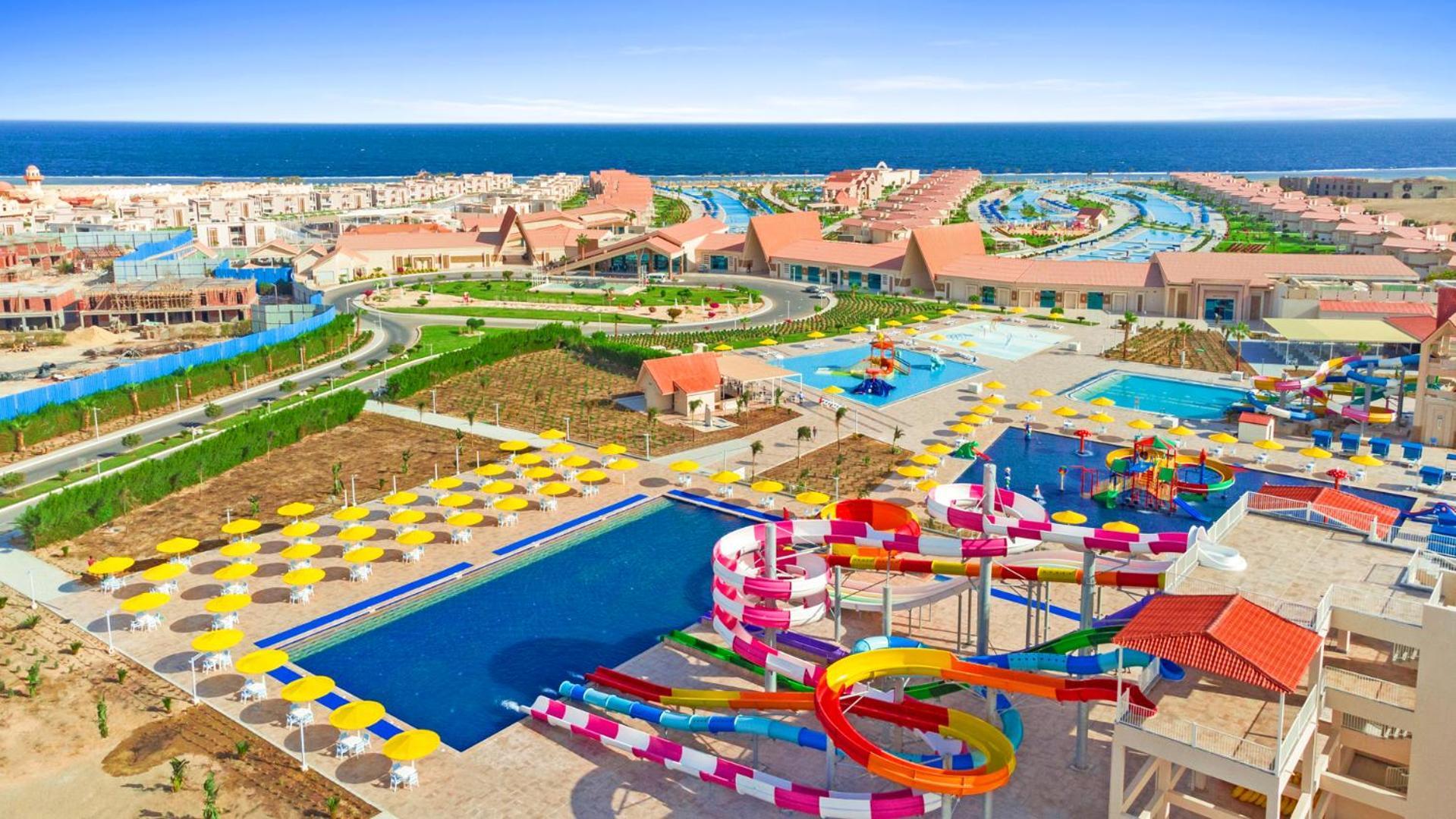 Pickalbatros Sea World Resort - Marsa Alam- "Aqua Park" El Qoseir Exterior photo